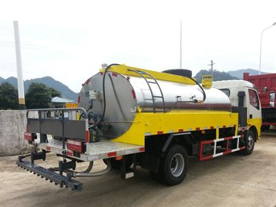 Xe và thiết bị nhựa đường
