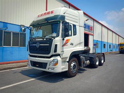 Xe đầu kéo Dongfeng Hoàng Huy 2 cầu Euro5
