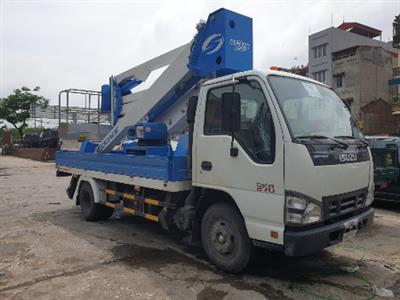 Xe tải ISUZU QKR77 nâng người SOCAGE 32m