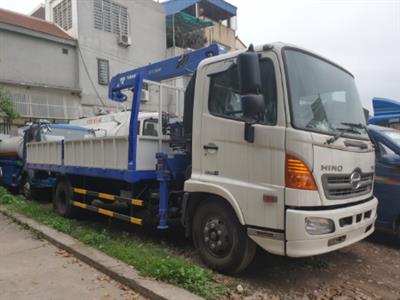 XE TẢI HINO FC EURO4 GẮN CẨU TADANO 3 TẤN 3 ĐOẠN